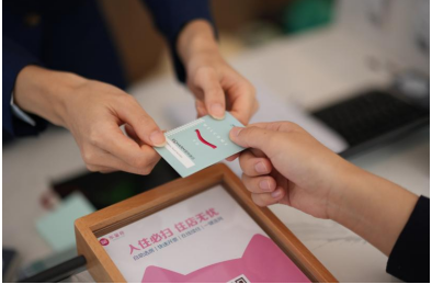 尚酒店广州白云站门店从零差评到百分百推荐pg电子免费模拟器游戏坚守品质长期主义宜(图4)