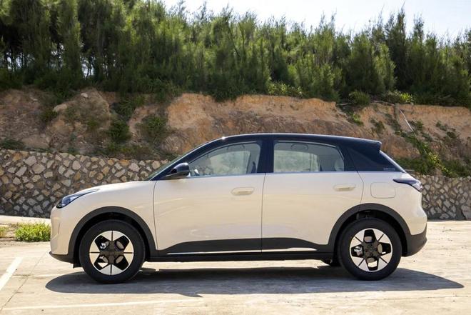 比空间拼续航缤果S比星愿更香？pg电子平台购车预算8万元以内(图1)